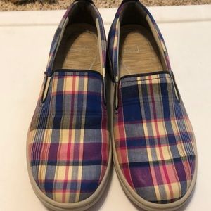 MAKE ME AN OFFER!!!  Dansko Plaid Clogs